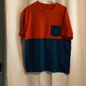 Mens tee shirt size med